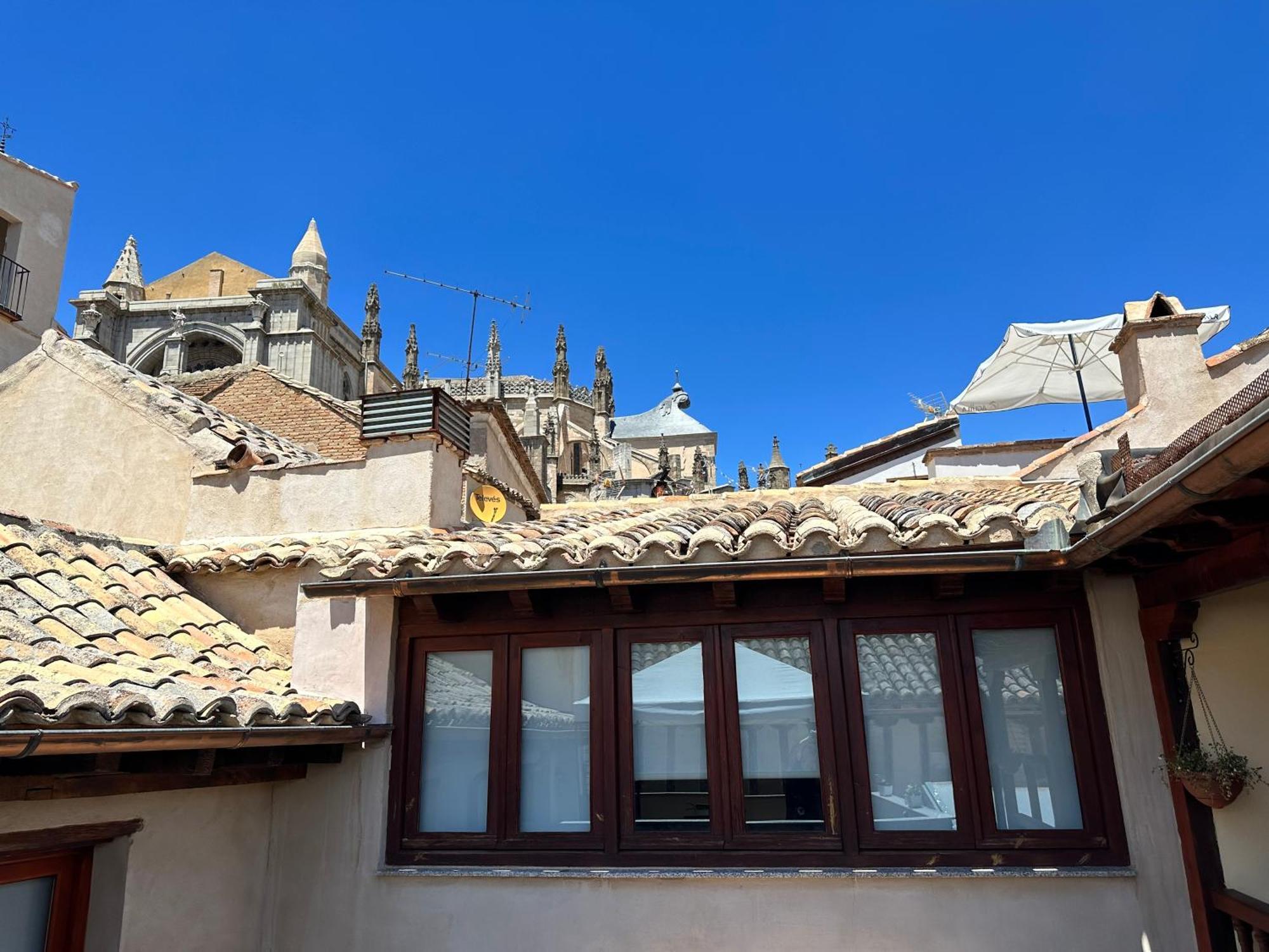 Apartamento Canonigo - Terraza Con Vistas Toledo Exterior photo